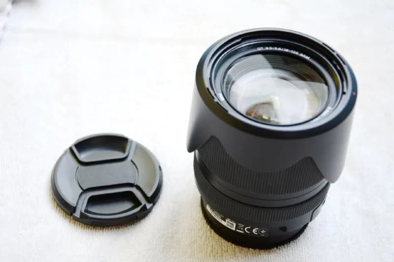SONY DT 18-135 mm F3.5-5.6 SAM SAL18135 — Тбилиси — 350 ₾