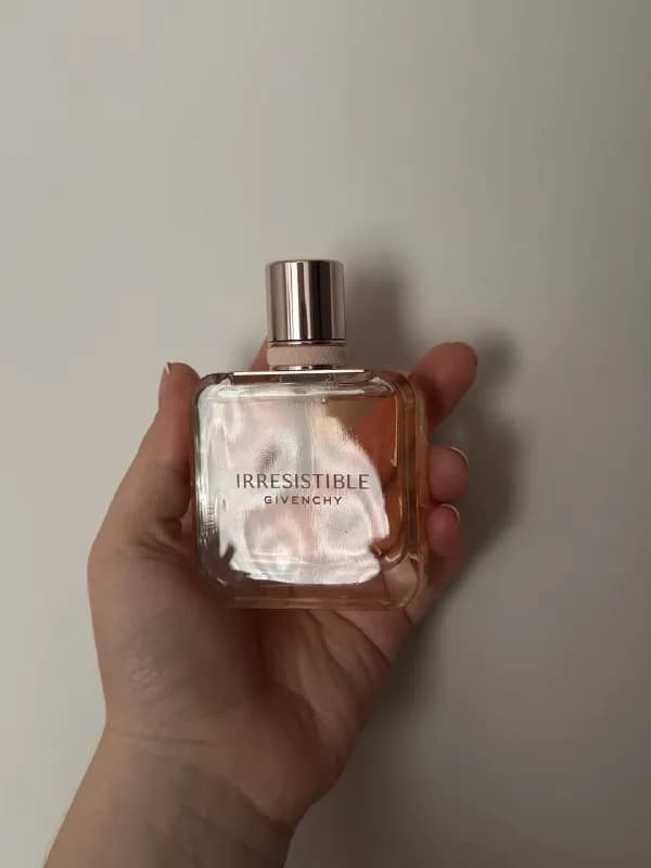 irresistible givenchy за 400 лари — Тбилиси — 400 ₾