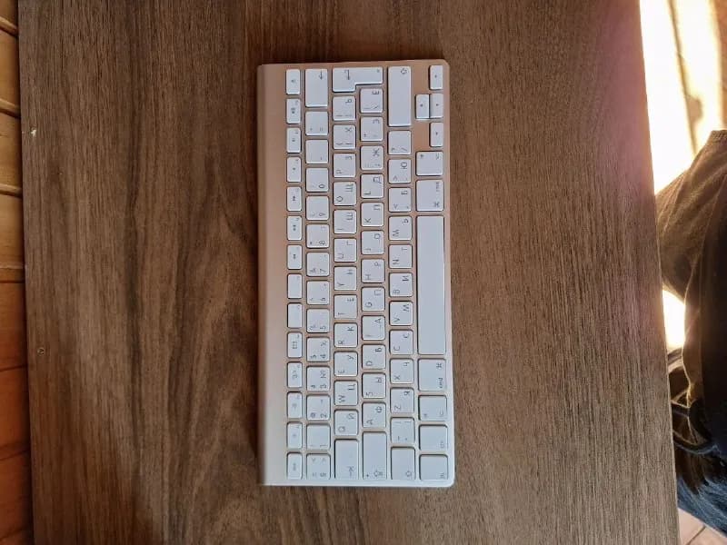 Apple Magic Keyboard A1314 — Батуми — 130 ₾