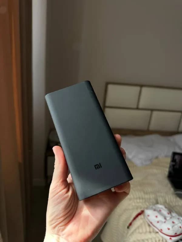 1. Пауэрбанк Xiaomi — Тбилиси — 5 ₾