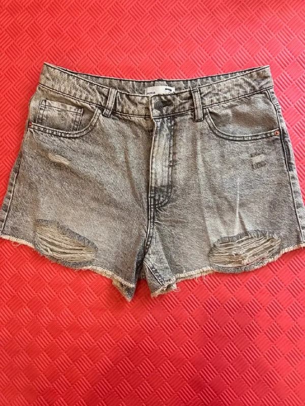 Новые шорты — Батуми — 50 ₾