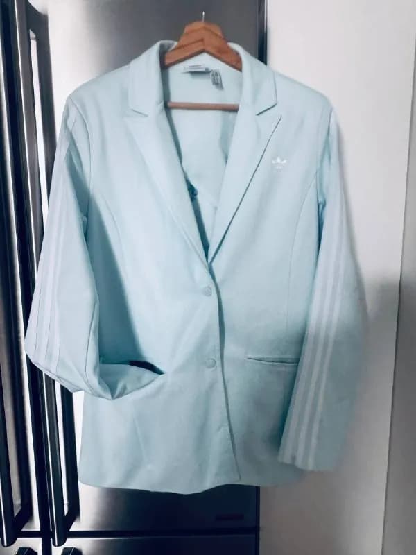 Adidas, размер S-M. — Батуми — 40 ₾
