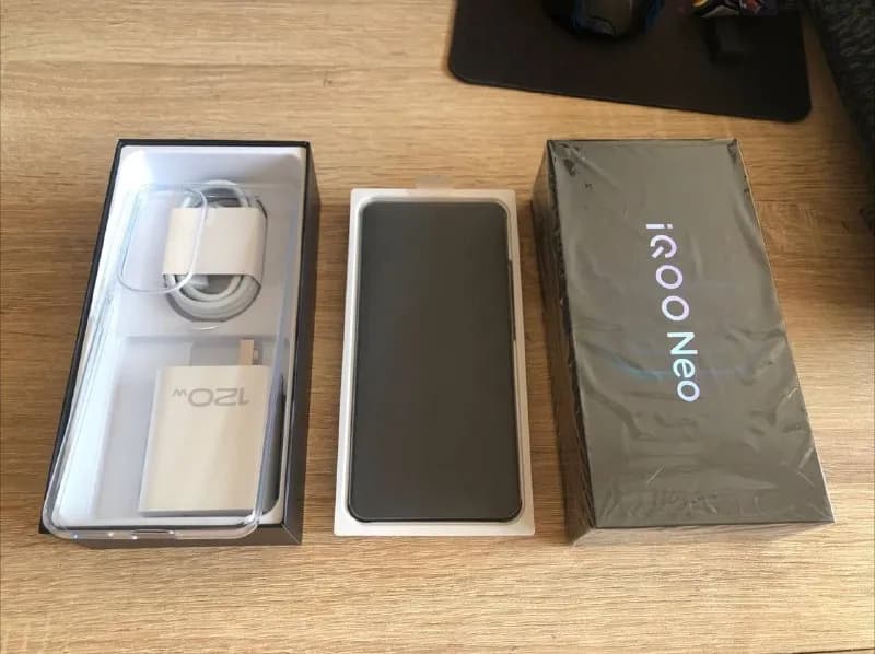 Vivo IQOO Neo 10 China, гарантия год, характеристики: — Тбилиси — 900 ₾