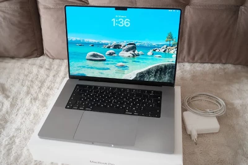 MacBook Pro 16» (2021) · M1 Pro · 32 ГБ · 512 ГБ · Space Gray — Батуми — 3 500 ₾
