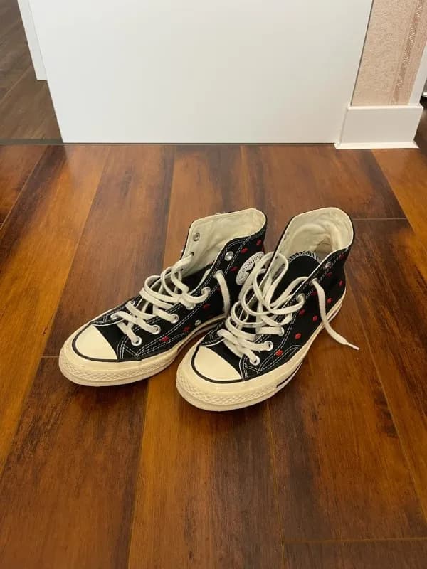Converse Chuck Taylor All Star 70 Hi Embroidered Lips — Батуми — 200 ₾