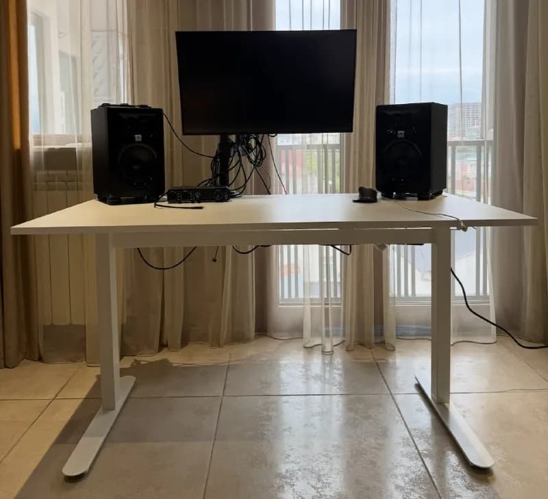 Dell U2723QE, состояние идеальное, весь комплект, коробка, $300 — Батуми — 300 ₾