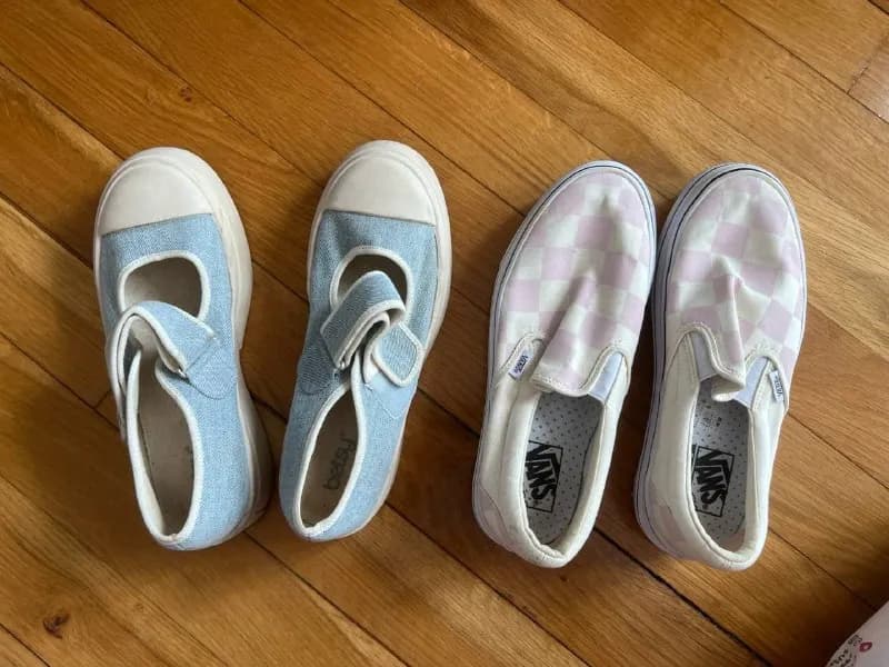 сандали и вансы и то и то в хорошем состоянии — Батуми — 15 ₾