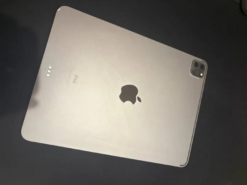 Apple iPad Pro 11» (3-е поколение) — 256 ГБ — Батуми — 1,550 ₾