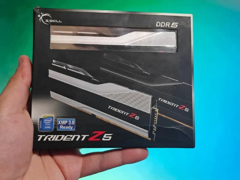 G.Skill Trident Z 32GB 6000 MHz — 180 лари — Тбилиси — 180 ₾