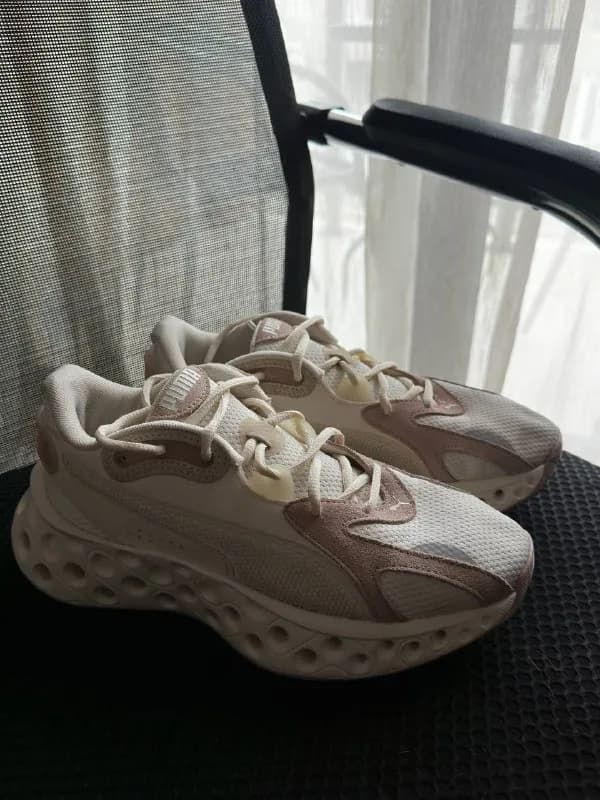 Puma носились пару раз (не подошли жене по размеру в итоге). Состояние новых, размер 38 — Тбилиси — 38,120 ₾