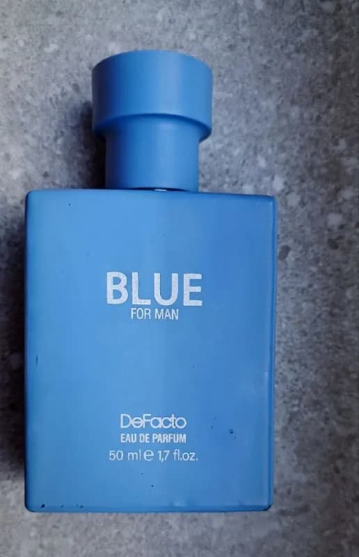 De Facto Blue — Тбилиси — 420 ₾