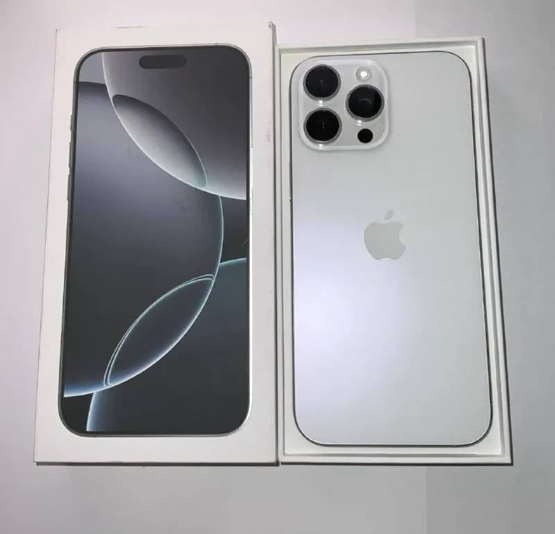 iPhone 16 Pro Max 256 GB White Titanium, в использовании пару месяцев, состояние нового, батарея 1 — Тбилиси — 3200 ₾