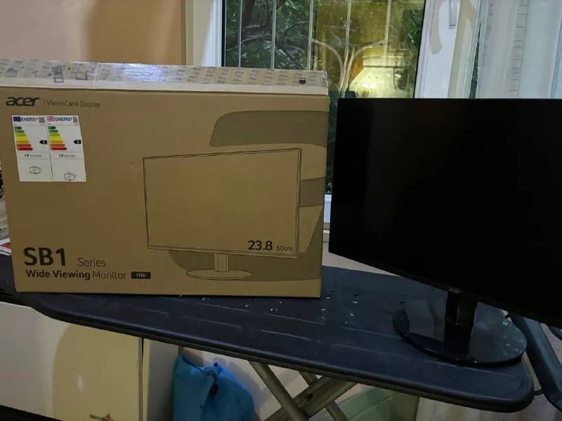 Acer 23.8 дюйма.В Идеальном Состояние.Цена 350 лари.Торг Уместен. — Тбилиси — 350 ₾