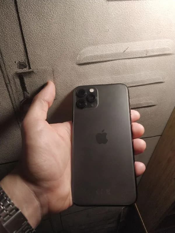 iPhone 11 Pro 512GB — Space Grey — Тбилиси — 950 ₾