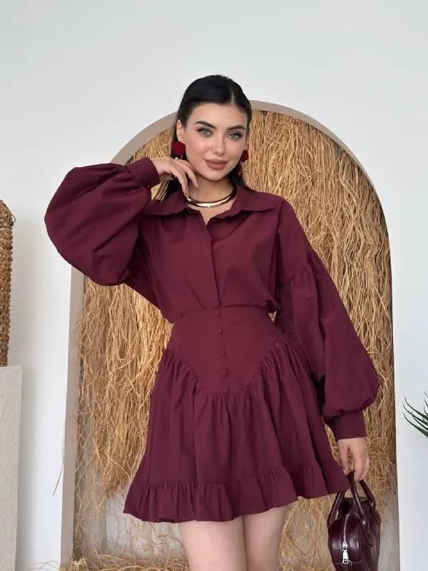 2ка. Юбка и Блуза. — Батуми — 75 ₾