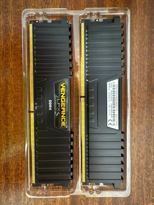 Corsair Vengeance DDR4 — Тбилиси — 100 ₾