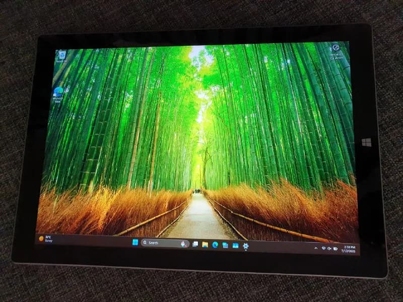 Microsoft Surface Pro 3 — Тбилиси — 270 ₾