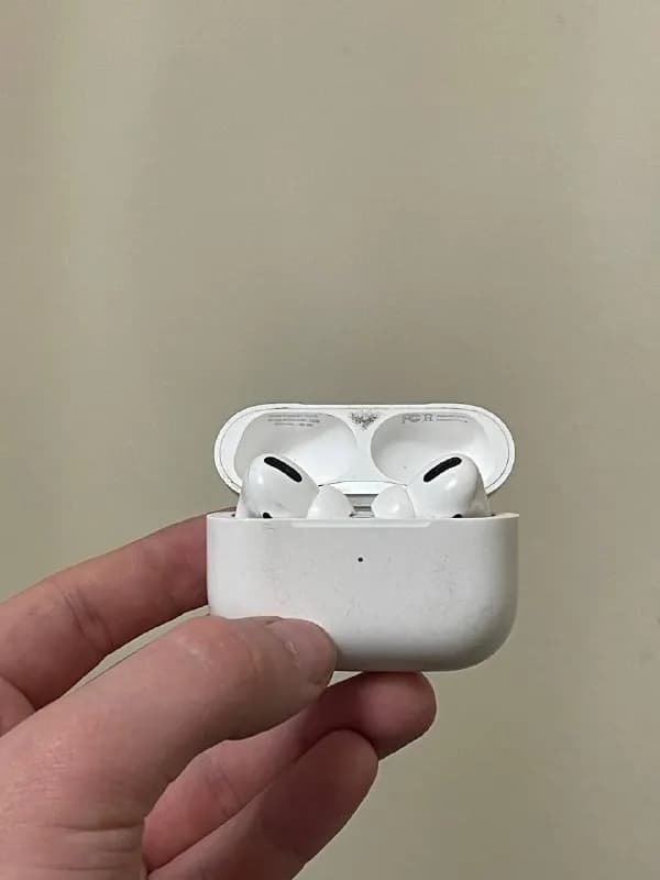 AirPods Pro — Тбилиси — 180 ₾