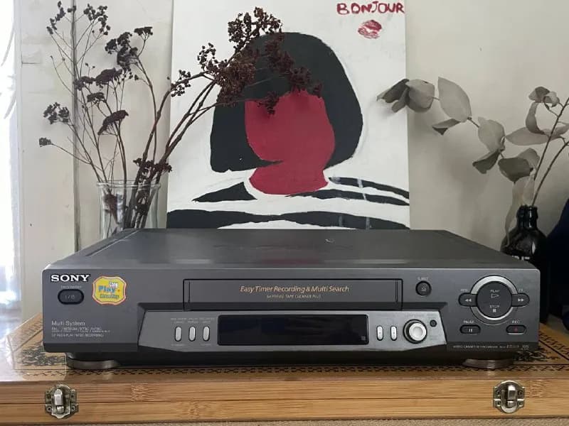 VHS-проигрыватель Sony — Тбилиси — 20 ₾