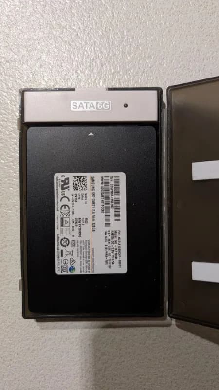 Samsung SSD CM871 128Gb + внешний бокс Agestar 2.5» SATA 6 Gb/s — Тбилиси — 50 ₾