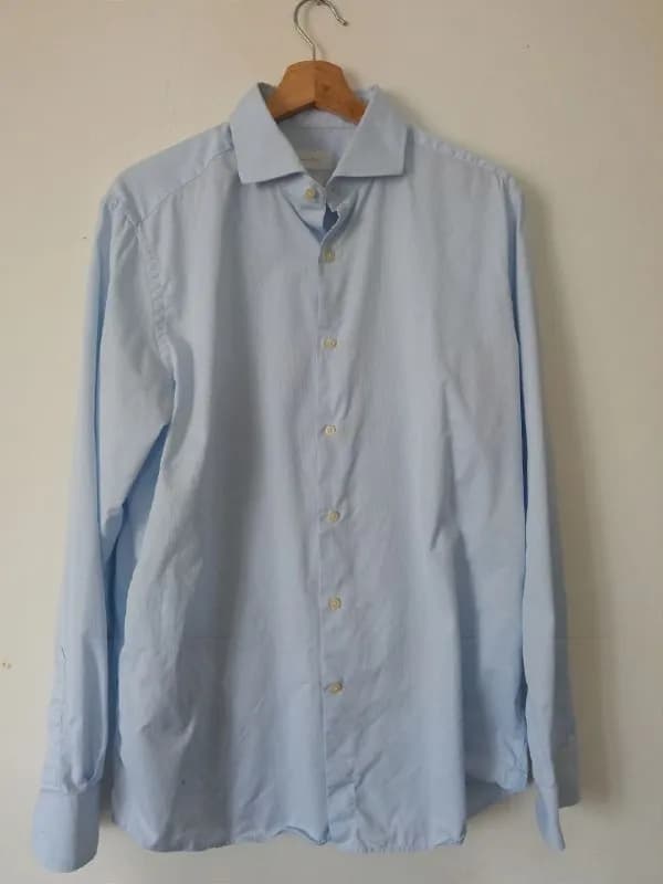 Massimo Dutti. — Тбилиси — 10 ₾