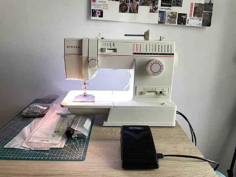 Singer с педалью + доп 💡 свет ✨ — Тбилиси — 350 ₾