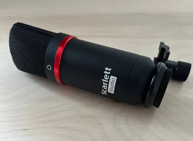 FOCUSRITE Scarlett studio в идеальном состоянии (не пользовались) — Тбилиси — 120 ₾