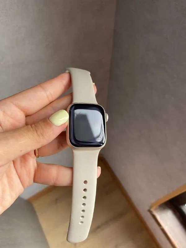 1. Apple Watch ⌚️ 8 (41 mm) — Тбилиси — 600 ₾