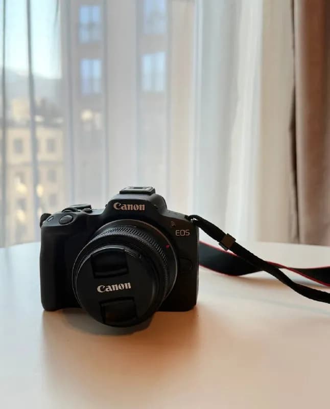 Canon EOS R50 Kit 18-45 RF (чёрный). — Тбилиси — 750 ₾