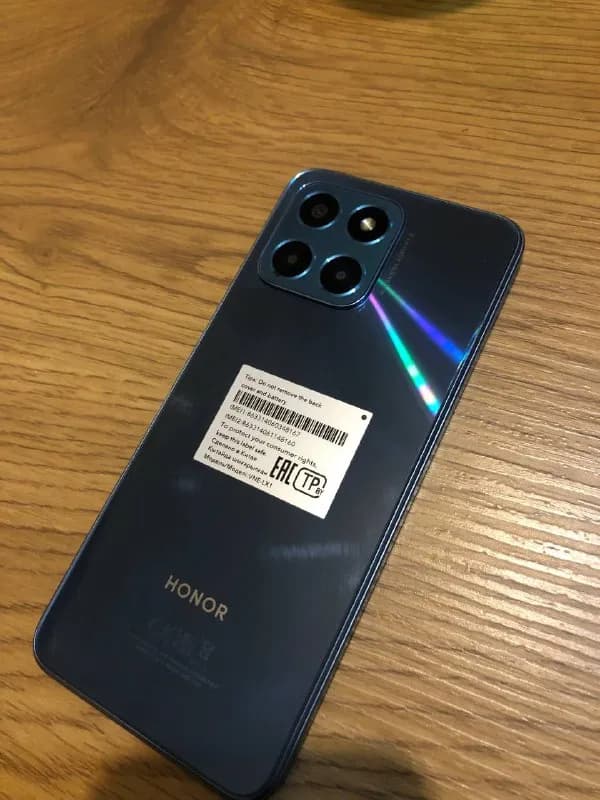 Honor X6 4/64. Состояние идеальное, энергоемкая батарея. Год пролежал практически без дела, прод — Тбилиси — 190 ₾