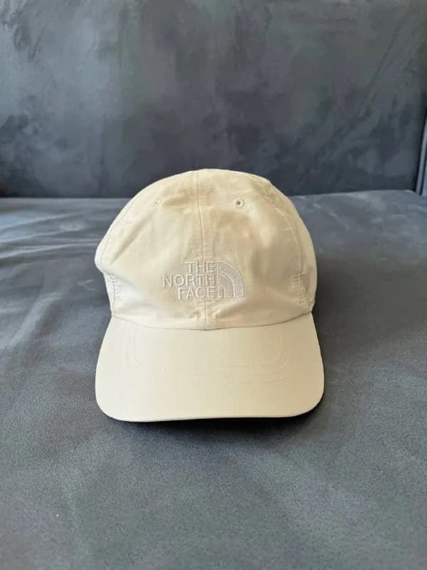 The north face Horizon Hat белая. — Тбилиси — 70 ₾