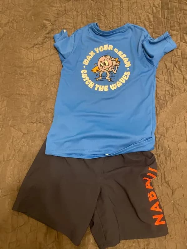 Decathlon, на рост 140 см — Батуми — 30 ₾