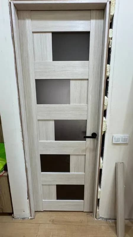 3 шт. С наличниками и фурнитурой. — Батуми — 300 ₾
