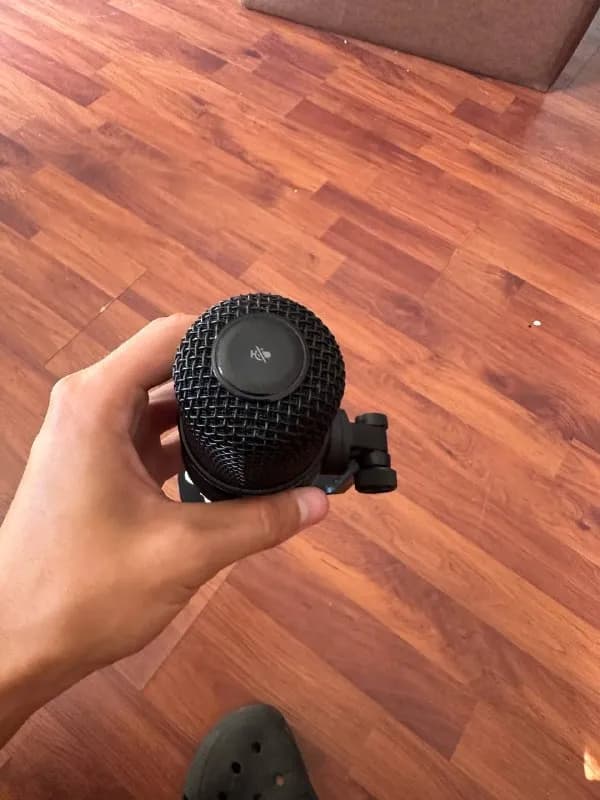 HyperX solocast — Батуми — 100 ₾