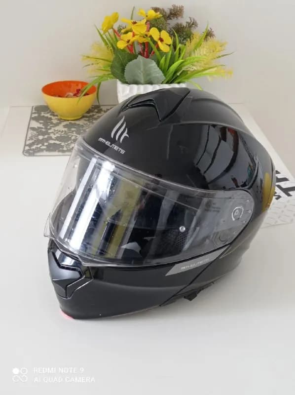 Продам шлем MT — Батуми — 200 ₾