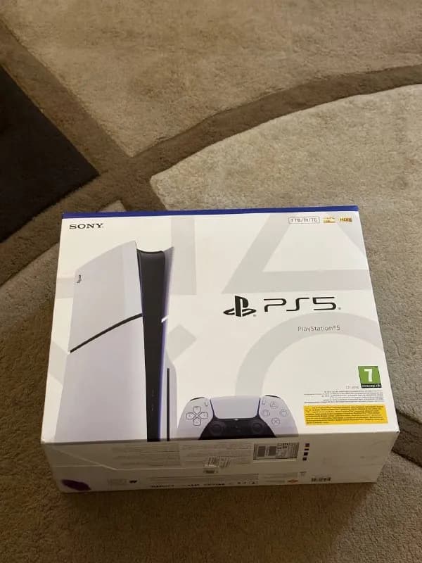 PS5 Slim 1 TB — Тбилиси — 1 350 ₾