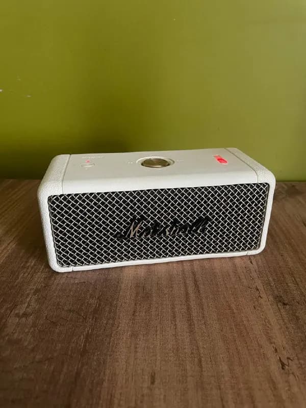 bluetooth колонка Marshall Emberton. — Тбилиси — 200 ₾