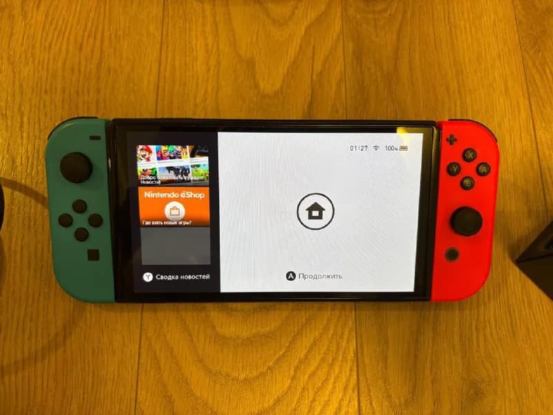 Nintendo Switch OLED со всеми базовыми аксессуарами: док-станция, Joy-Con контроллеры, кабели + защи — Тбилиси — 600 ₾