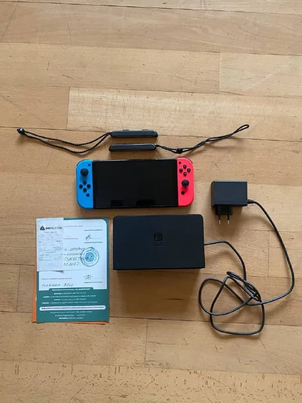 Nintendo switch -1; в идеальном состоянии, без коробки, с документами. — Тбилиси — 380 ₾