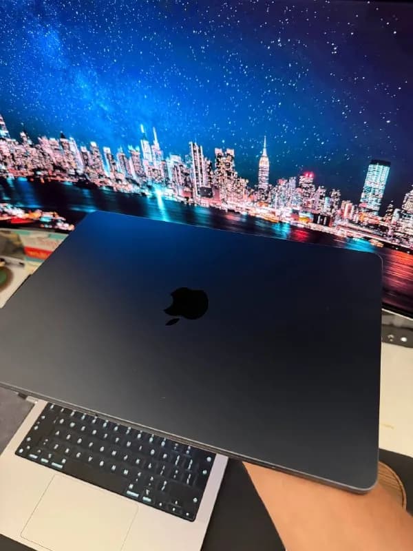 MacBook Air M2 (16/256GB) — Тбилиси — 2 200 ₾