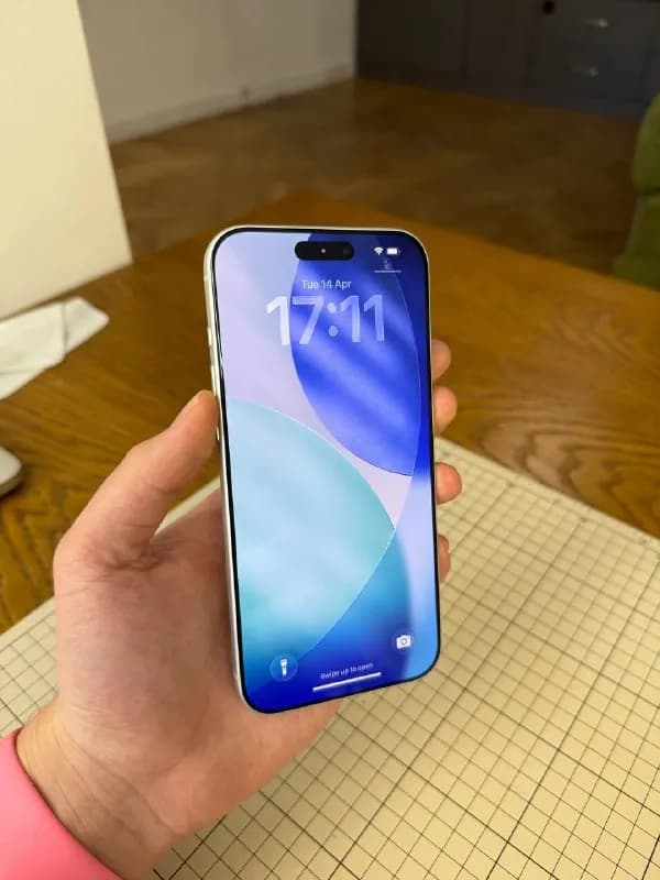 iPhone 17 Pro Max USA — Тбилиси — 4 200 ₾
