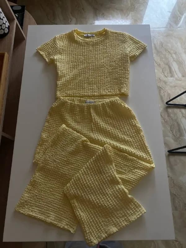 bershka — Батуми — 20 ₾