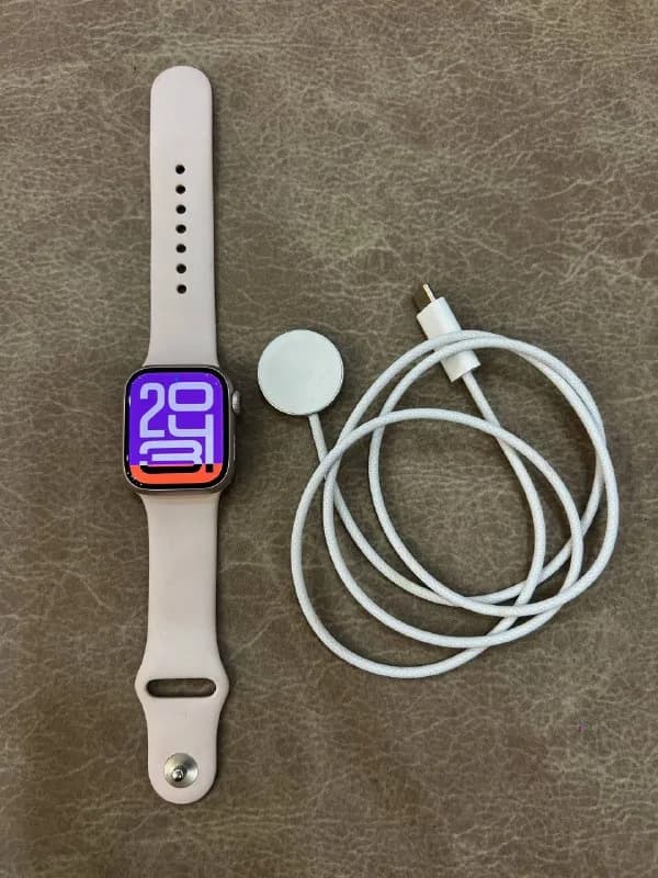 Apple Watch Series 9, 41 мм — Батуми — 500 ₾