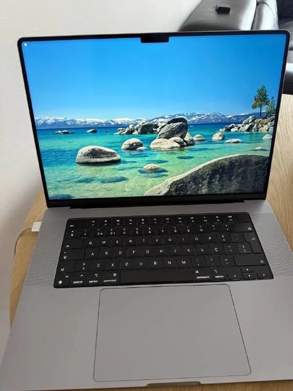 MacBook Pro 16'', M2 Pro, 2023 (CR721YH7DH) — Батуми — 2 400 ₾