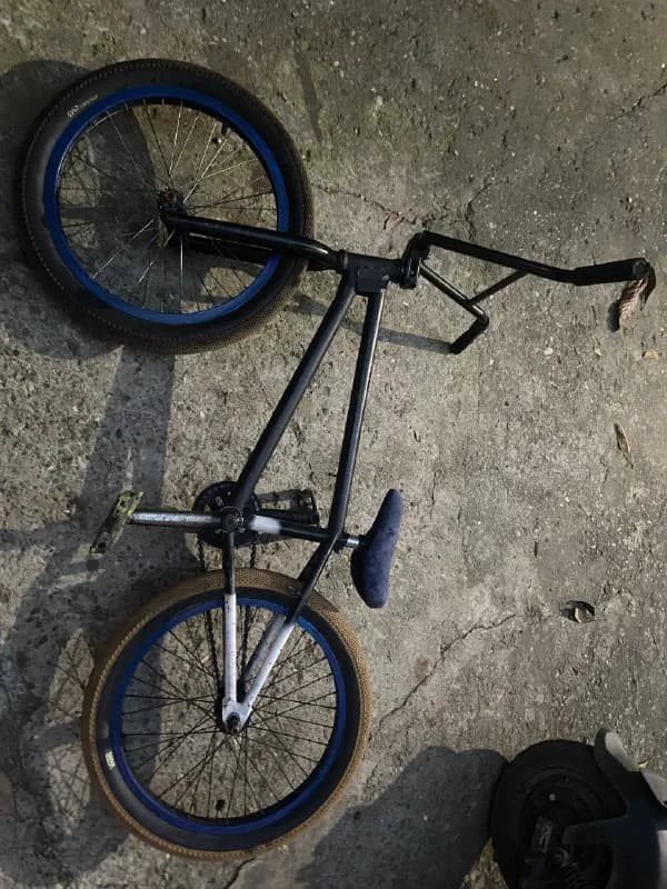 BMX 300 лари — Тбилиси — 300 ₾