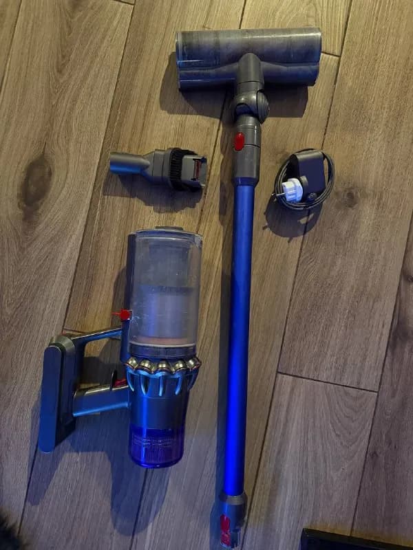Dyson V15 — Тбилиси — 151 300 ₾