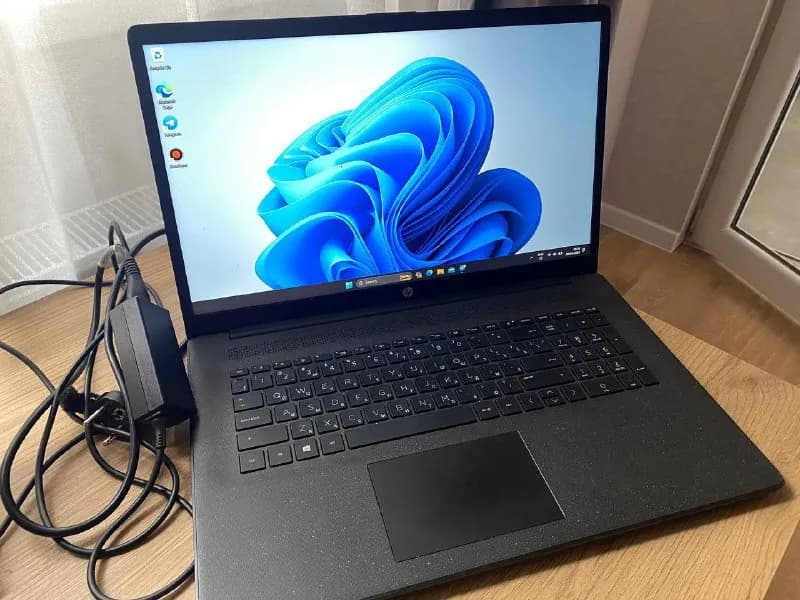 Продаю ноутбук HP — Тбилиси — 150 ₾