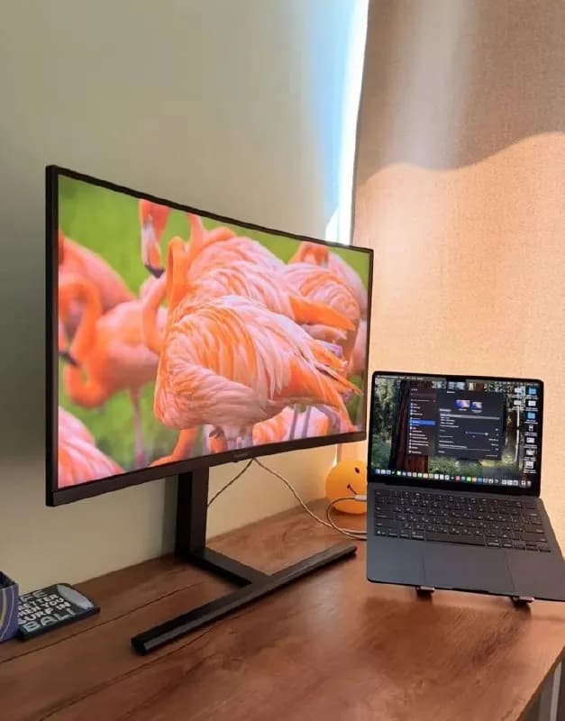 2K Монитор HUAWEI XWU-CBA — Батуми — 550 ₾