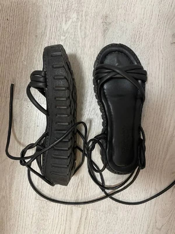37-38, 30 лари — Батуми — 38 ₾