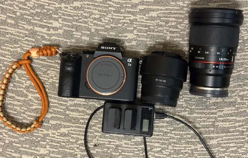 Sony a7 ii, sony 1.8 50, Rokinon 20 1.8 — Тбилиси — 2,400 ₾